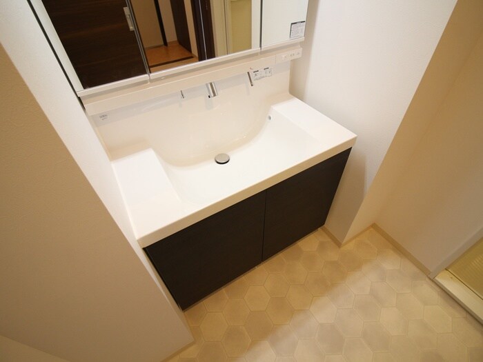 物件内観写真10　(洗面)