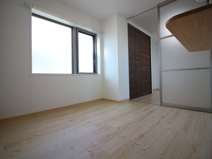 物件内観写真12　(居室)