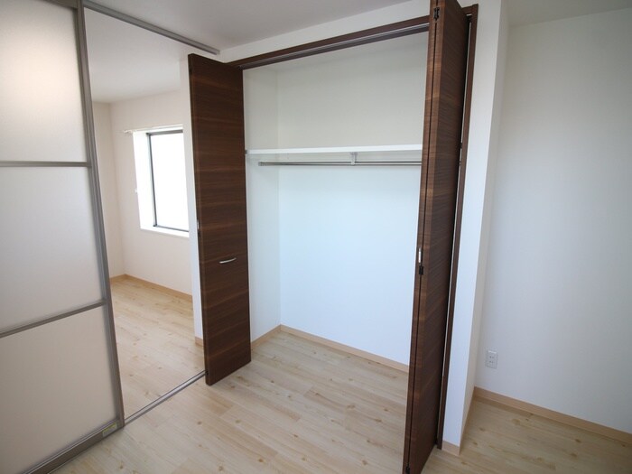 物件内観写真14　(収納)