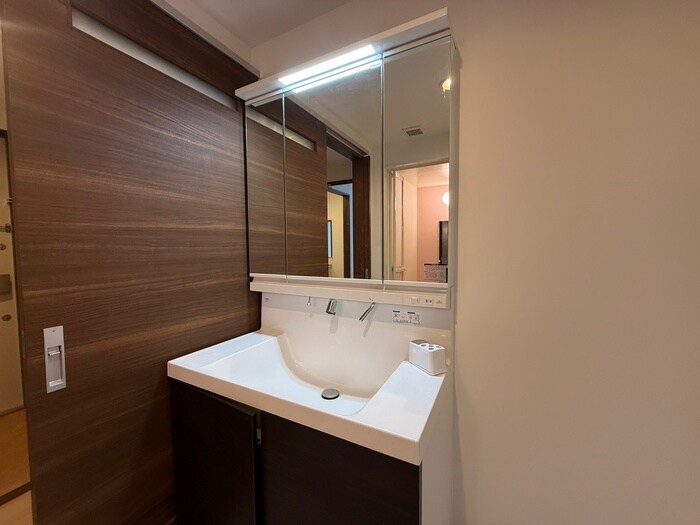 物件内観写真18　(洗面)