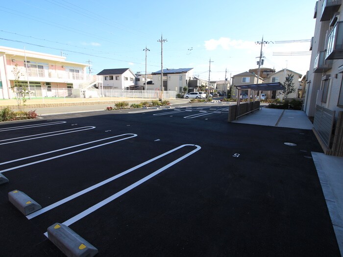 物件外観写真6　(駐輪場)