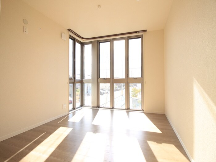 物件内観写真15　(居室)