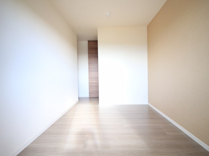 物件内観写真18　(居室)