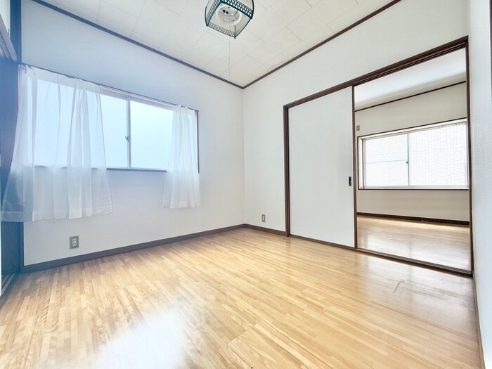 物件内観写真8　(居室)