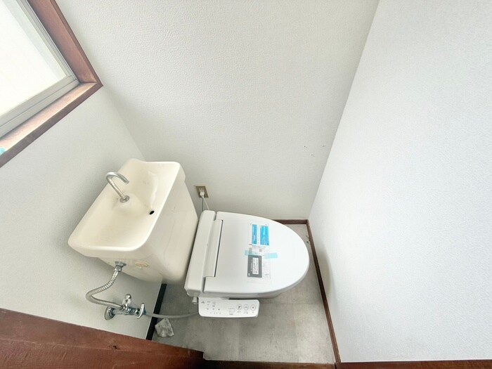 物件内観写真14　(トイレ)