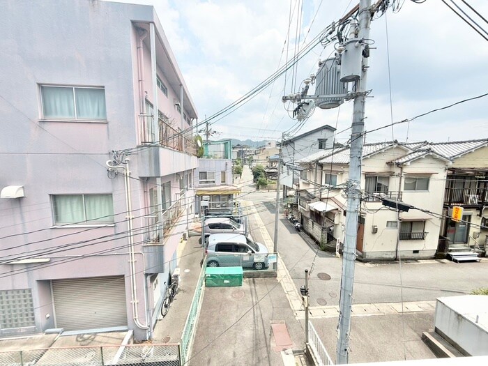 物件内観写真22　(室内からの展望)