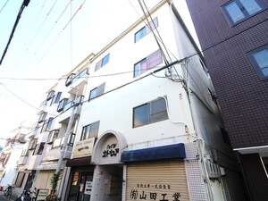ハイツカトレア外観写真
