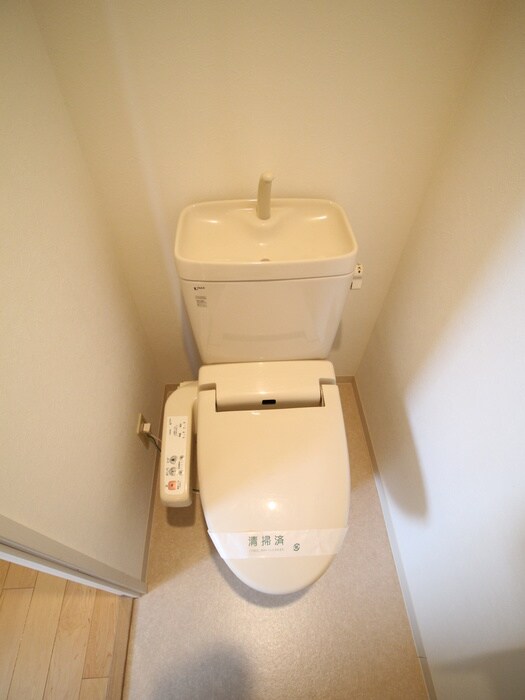 物件内観写真11　(トイレ)