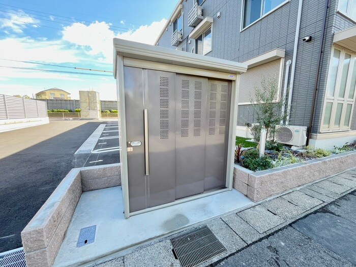 物件外観写真3　(建物設備)