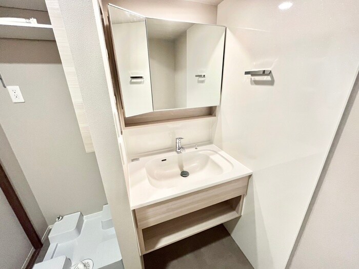 物件内観写真11　(洗面)