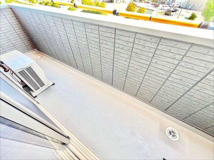 物件内観写真16　(ベランダ・バルコニー)