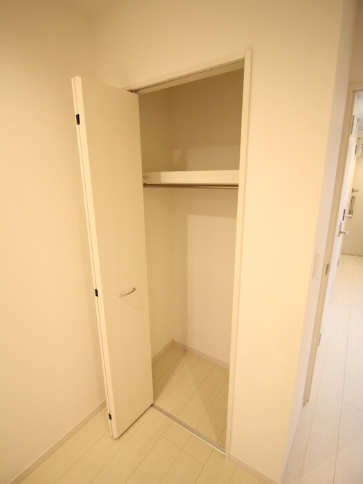 物件内観写真10　(収納)