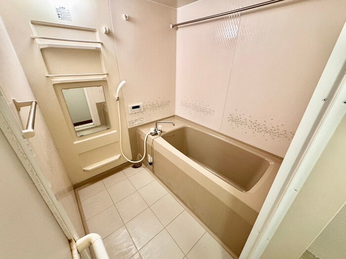 物件内観写真10　(バス／シャワールーム等)