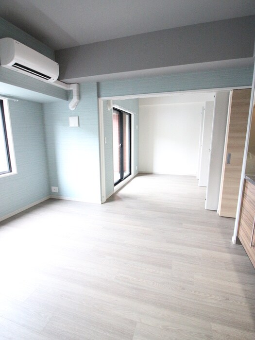 物件内観写真11　(居室)