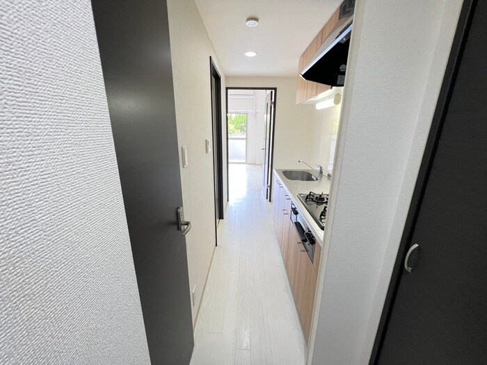 物件内観写真13　(廊下)