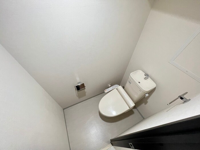 物件内観写真15　(トイレ)