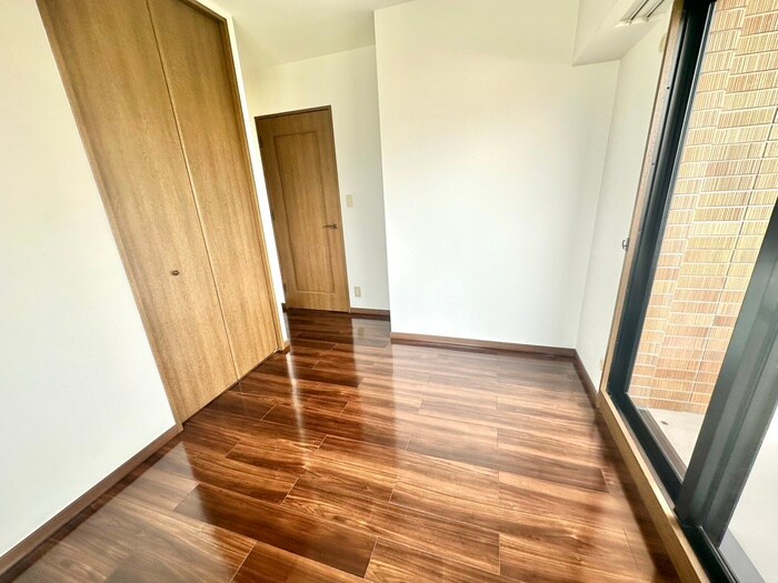 物件内観写真10　(居室)