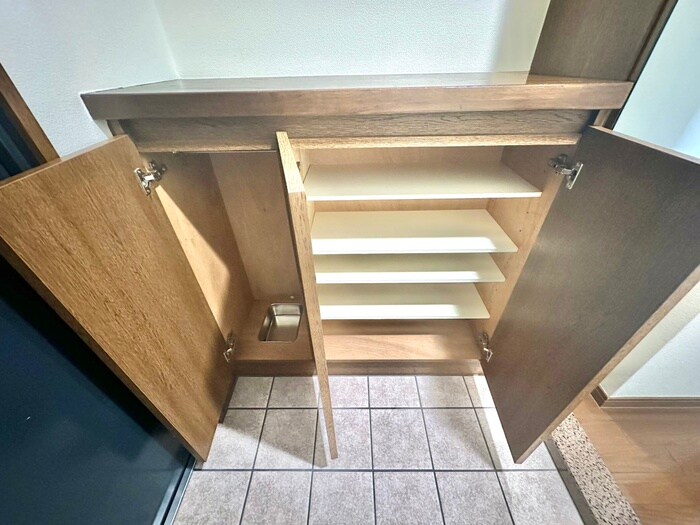 物件内観写真20　(靴箱)
