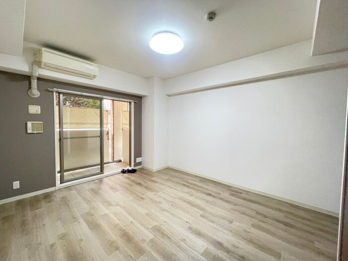 物件内観写真10　(居室)