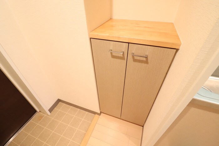 物件内観写真17　(靴箱)