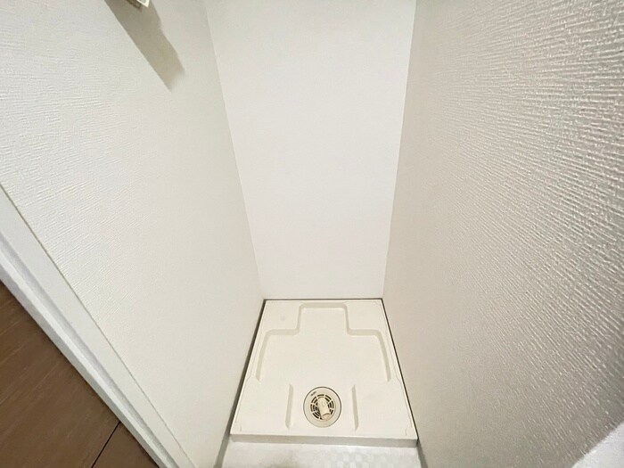 物件内観写真20　(洗濯機置場)