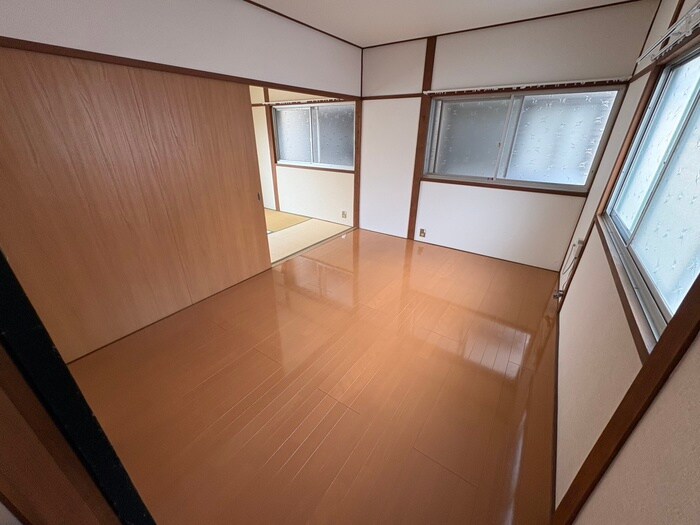 物件内観写真8　(居室)