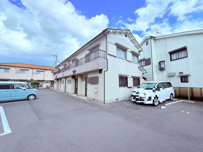 物件外観写真6　(外観写真)