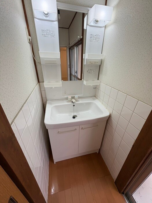 物件内観写真13　(洗面)