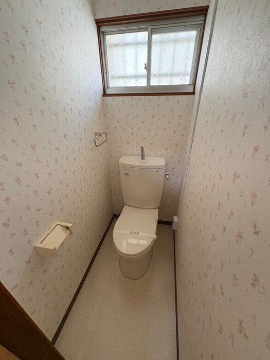 物件内観写真15　(トイレ)