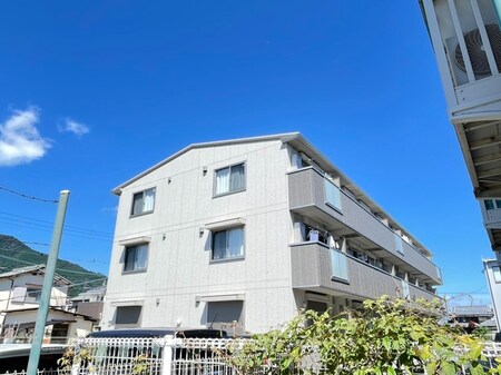 リベルタ唐崎外観写真