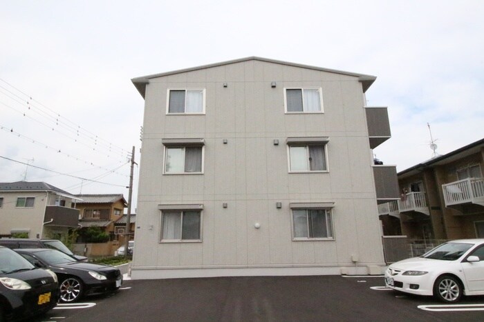 リベルタ唐崎の物件外観写真