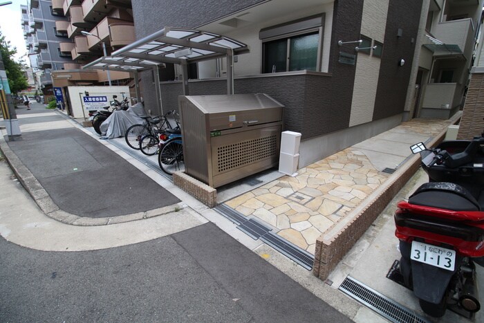 物件外観写真4　(建物設備)