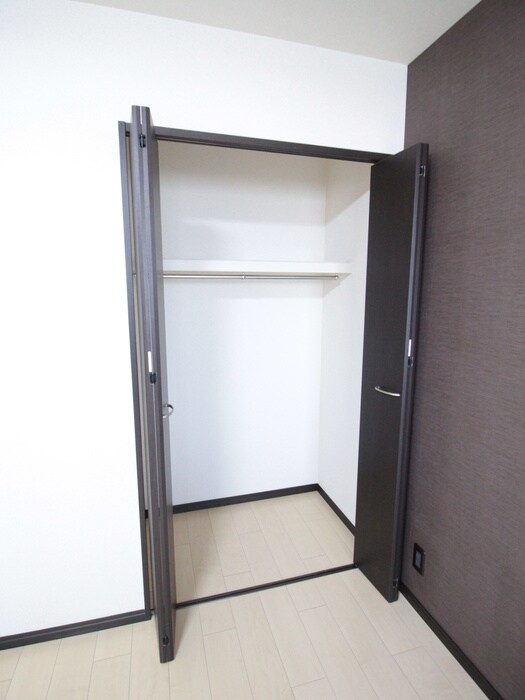 物件内観写真16　(収納)