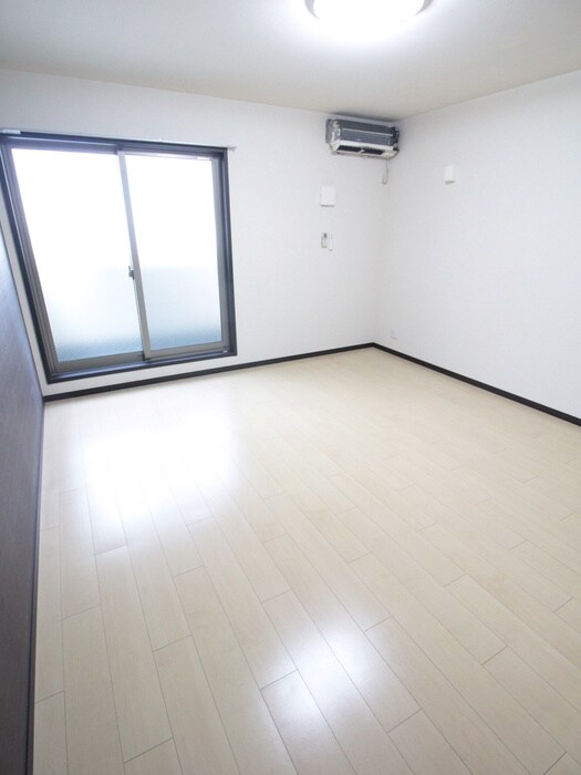 物件内観写真17　(居室)