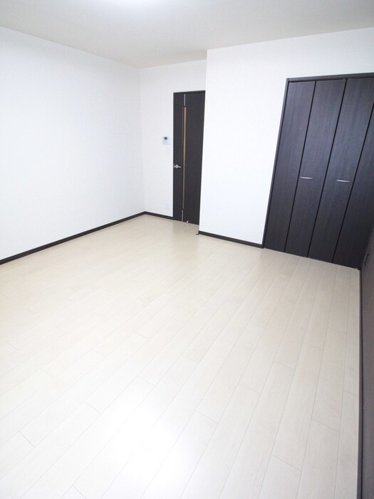 物件内観写真18　(居室)