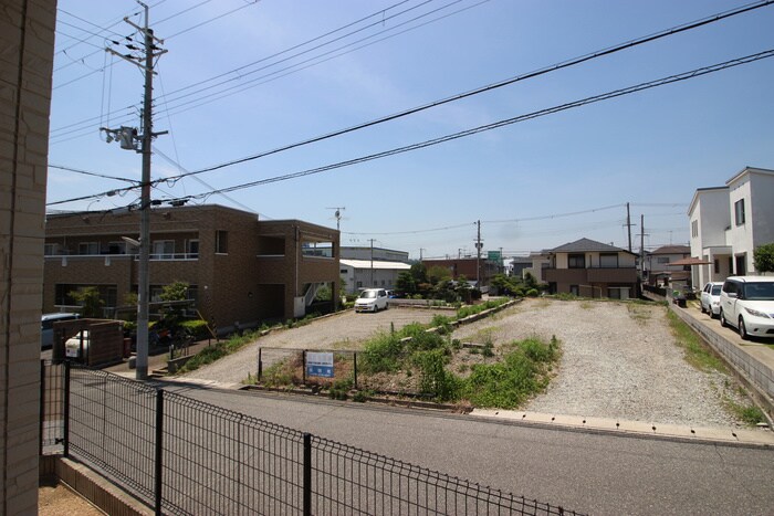 物件内観写真19　(室内からの展望)