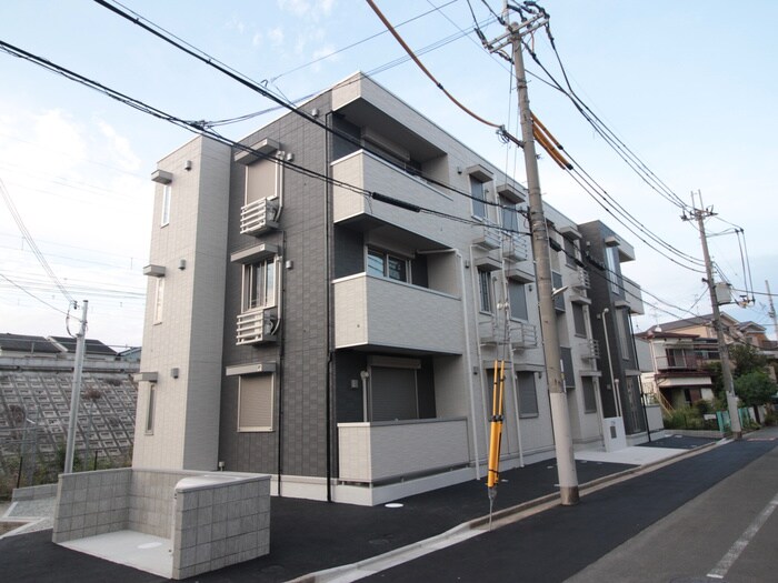 物件外観写真2　(外観写真)