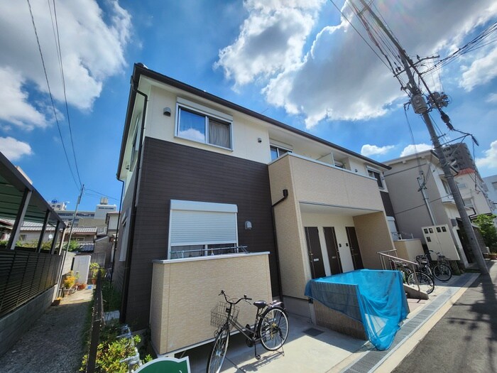 物件外観写真2　(外観写真)