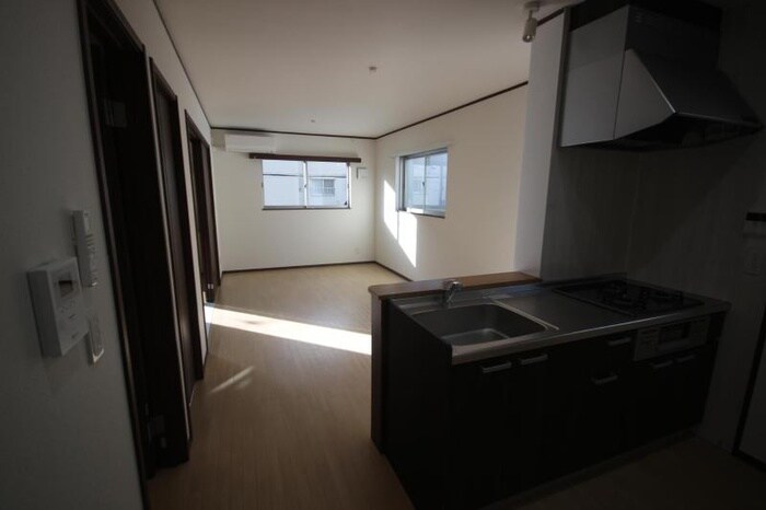 物件内観写真10　(居室)