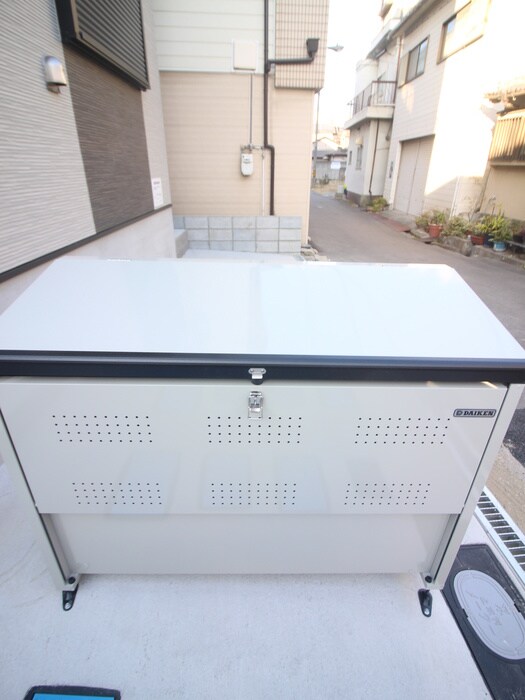 物件外観写真4　(建物設備)