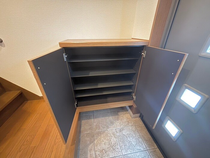 物件内観写真16　(靴箱)