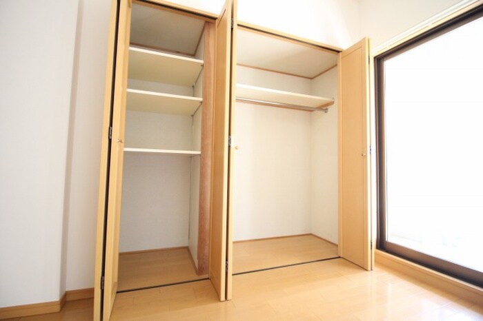 物件内観写真9　(収納)