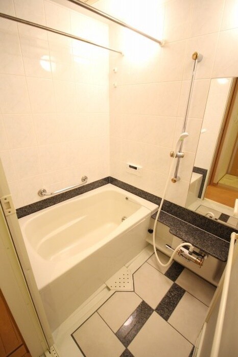 物件内観写真12　(バス／シャワールーム等)