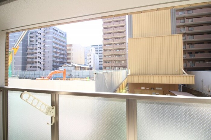 物件内観写真18　(室内からの展望)