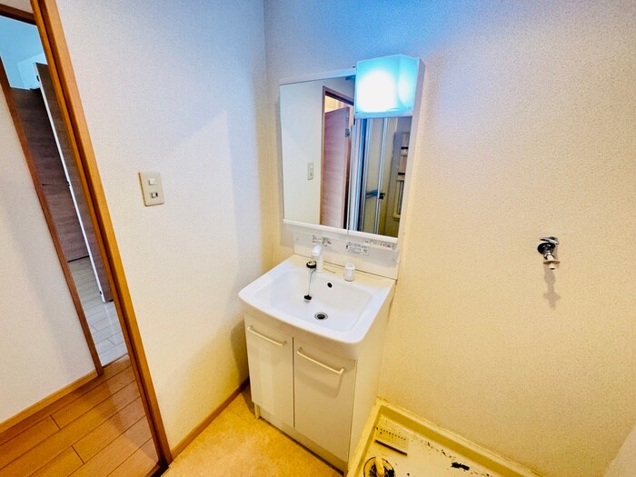 物件内観写真12　(洗面)