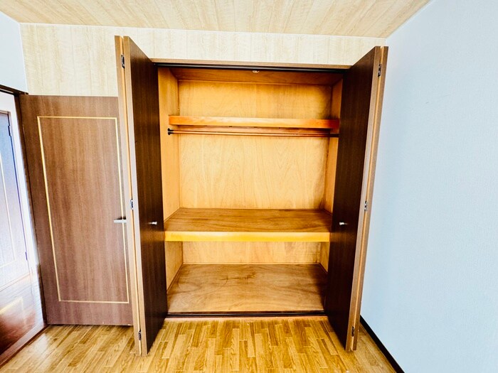 物件内観写真13　(収納)