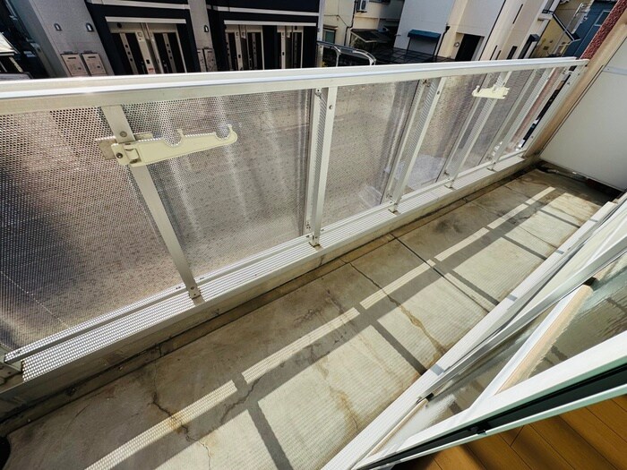 物件内観写真17　(ベランダ・バルコニー)