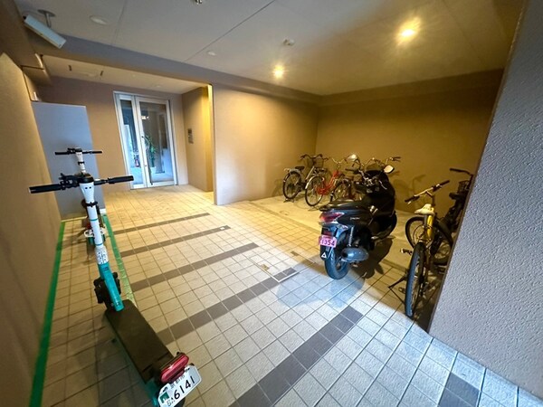 駐輪場