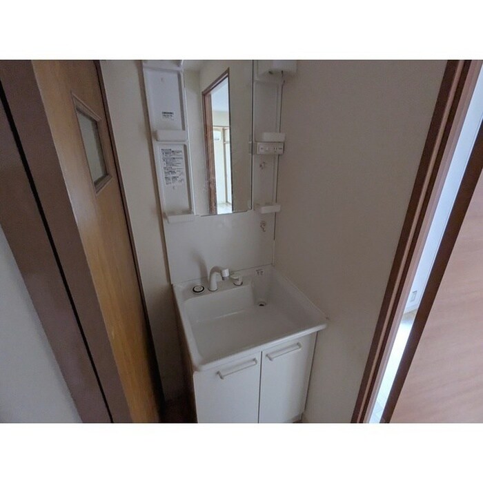 物件内観写真10　(洗面)