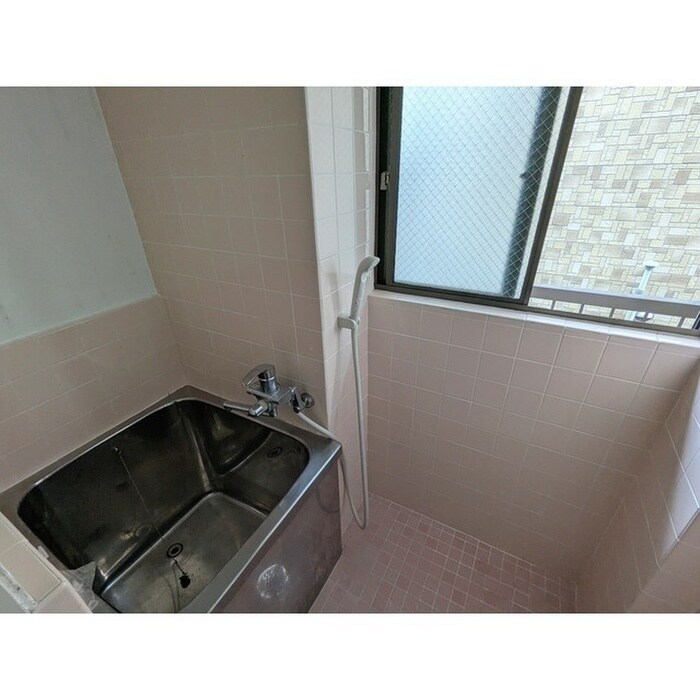 物件内観写真12　(バス／シャワールーム等)